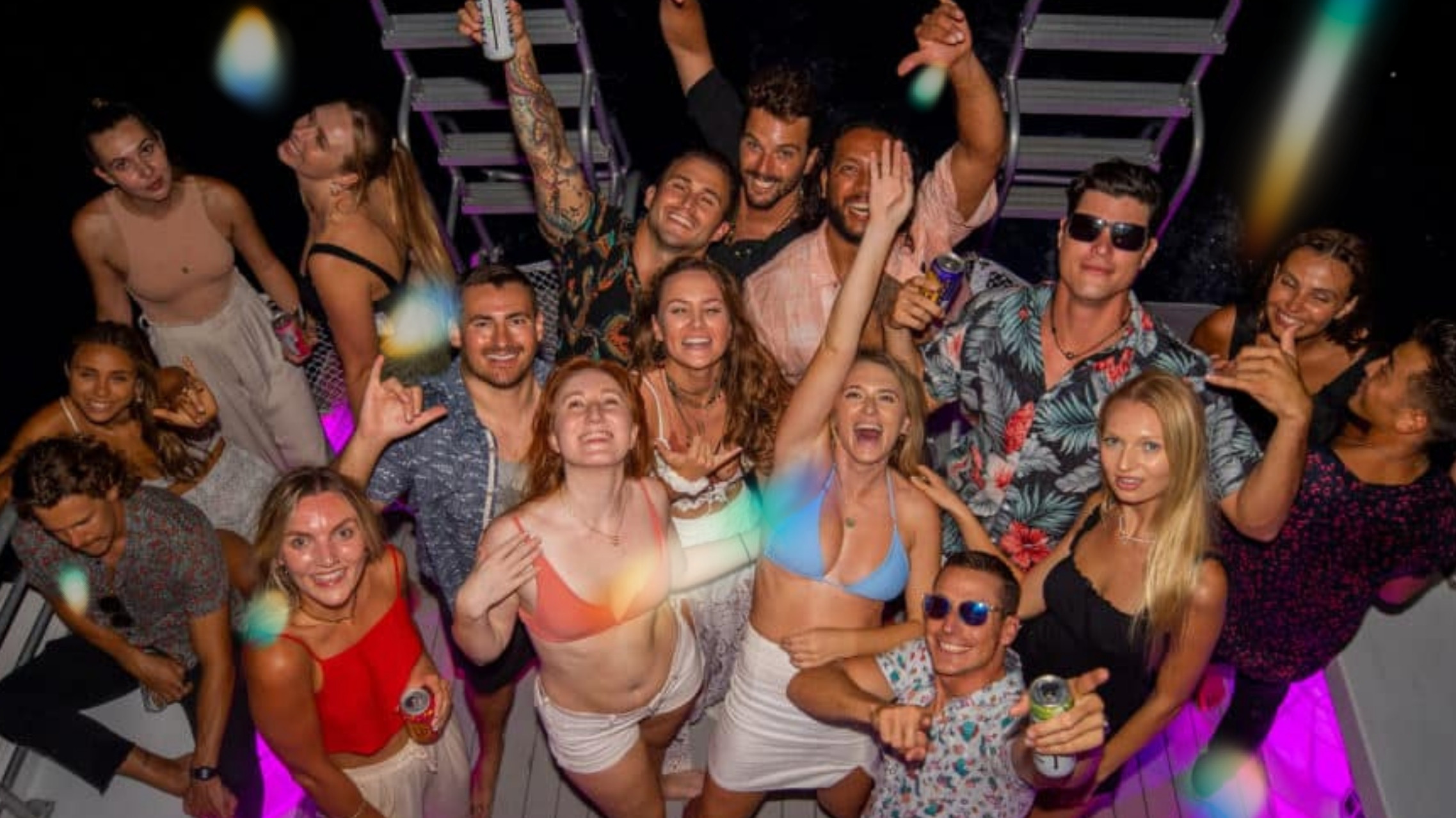 Things to Do in Waikiki at Night: Sports, Food & Nightlife